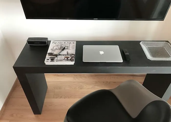 00100 Vuorikatu 40,5 M2 公寓