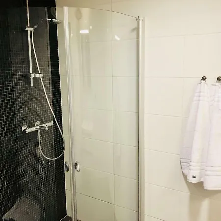 Apartment 00100 Vuorikatu 40,5 M2 *