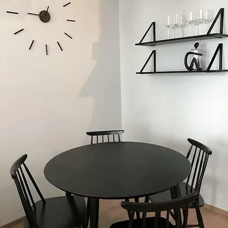 Apartment 00100 Vuorikatu 40,5 M2
